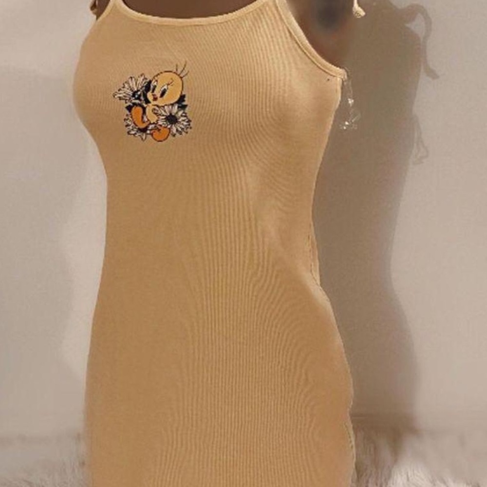 Tweety bird dress 🐤